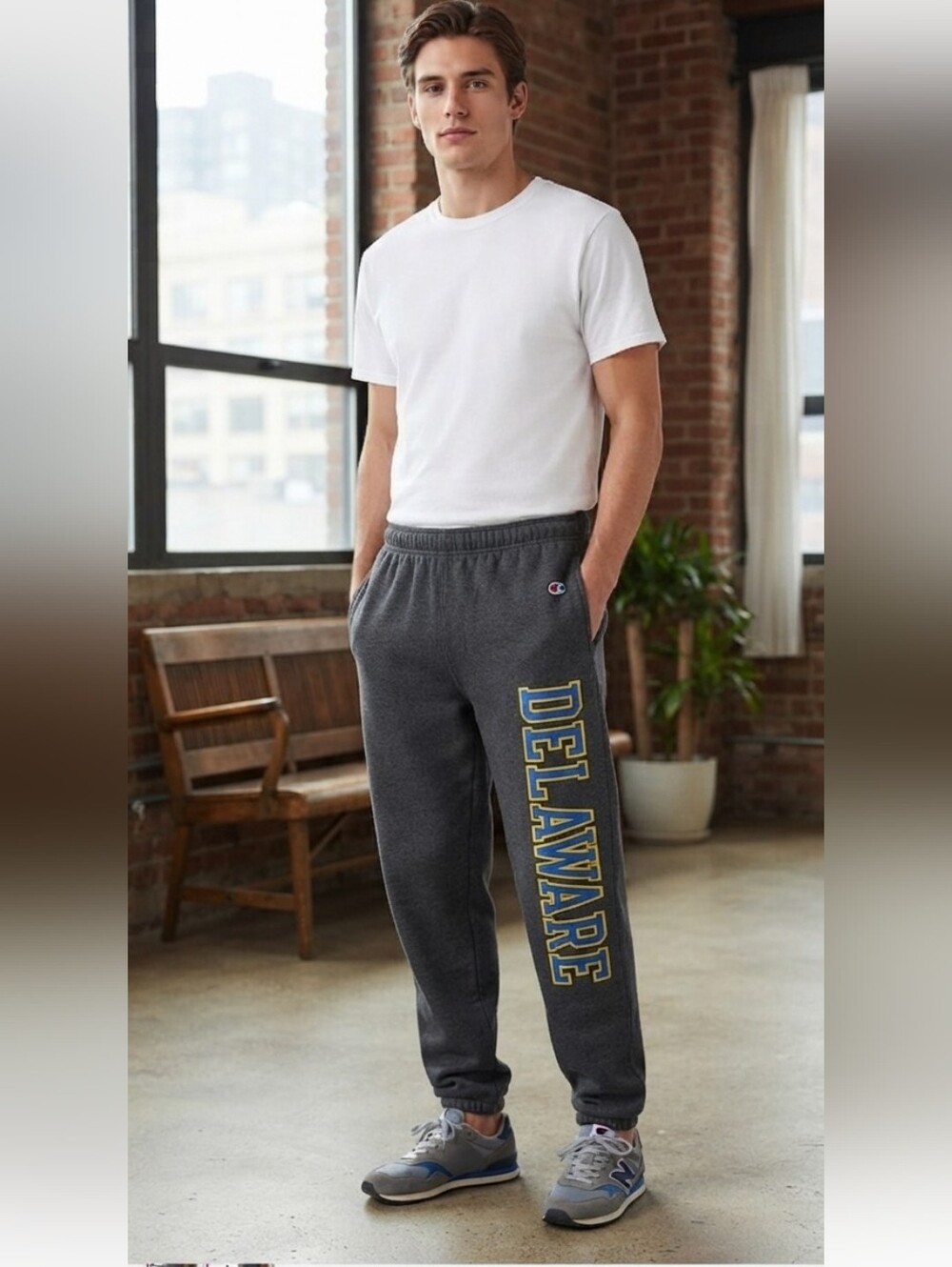 University of Delaware/UDEL Champion Gray Sweat Pants Size Small